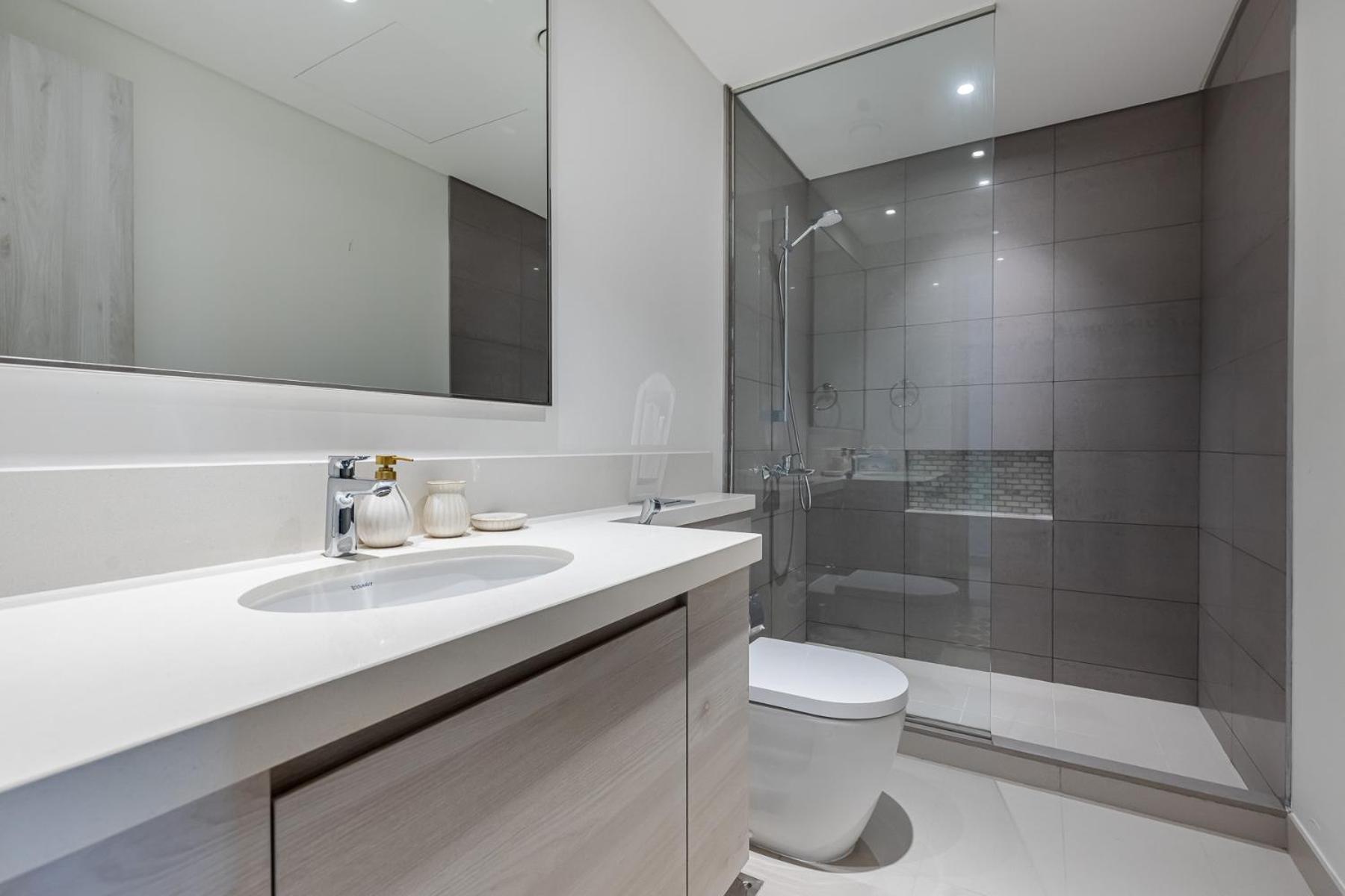 Magnificent 2bdr In Creek Harbour * Dubai