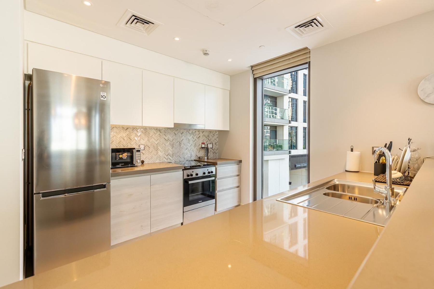 Magnificent 2bdr In Creek Harbour *