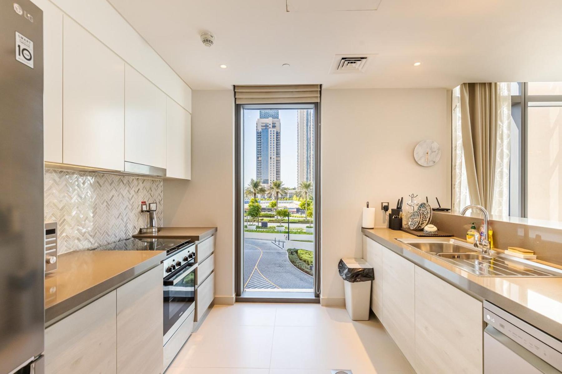 Magnificent 2bdr In Creek Harbour *